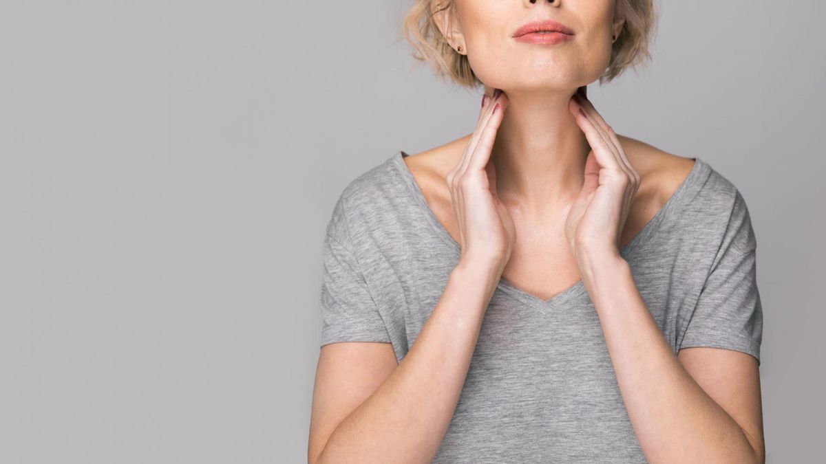 Tyreotoksykoza to nadmiar hormonów tarczycy we krwi.