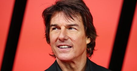 Tom Cruise dostał OSTRZEŻENIE od rosyjskiego oligarchy. To były mąż jego młodszej o ĆWIERĆ WIEKU partnerki!