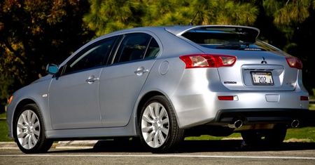 Lancer Sportback uderza na Stany