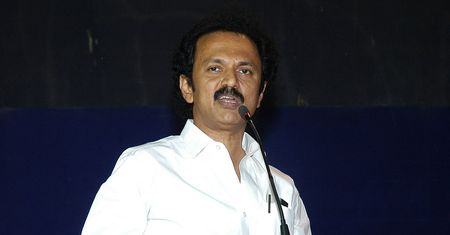 Stalin będzie rządził? Wygrywa wybory w Indiach