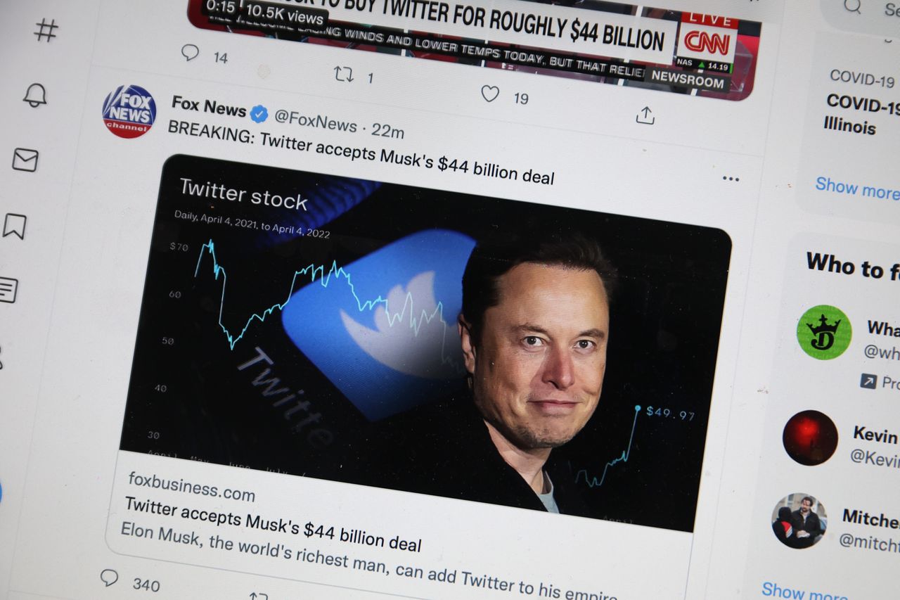 Elon Musk przejmuje Twittera. W mediach burza i dyskusja o granicy "wolności słowa"