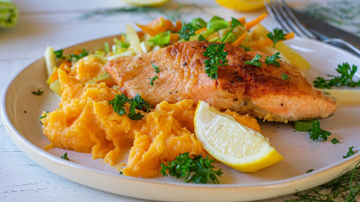 Puree z batata świetnie sprawdzi się jako dodatek do ryby