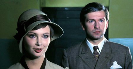 Tu nagrywano "Znachora". Jak wygląda sklep Wilczurówny i willa Czyńskiego?