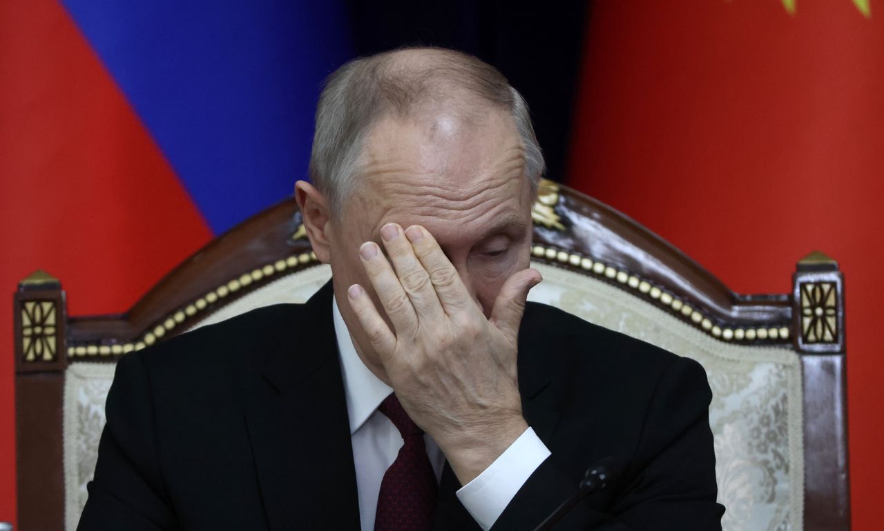 What is Vladimir Putin sickness? One detail draws attention