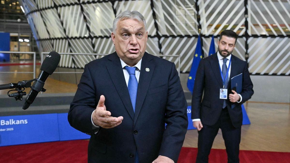 Szczyt UE - Ba?kany Zachodnie w Brukseli
Hungary's Prime Minister Viktor Orban addresses media as he arrives to attend the EU Western Balkans summit ahead of the European Council in Brussels on December 17, 2025. (Photo by NICOLAS TUCAT / AFP)
NICOLAS TUCAT