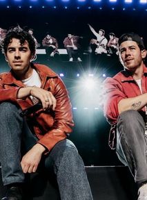 Jonas Brothers przekładają koncerty. Fani są wściekli