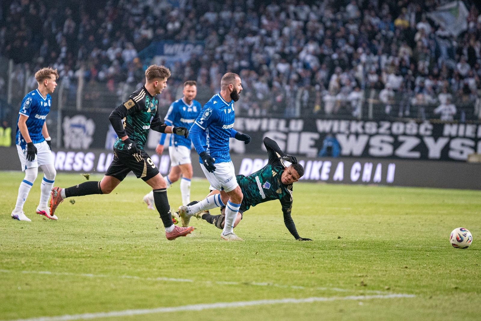 Zimny kubeł na inaugurację – Lech Poznań 1:3 Lechia Gdańsk. Kole