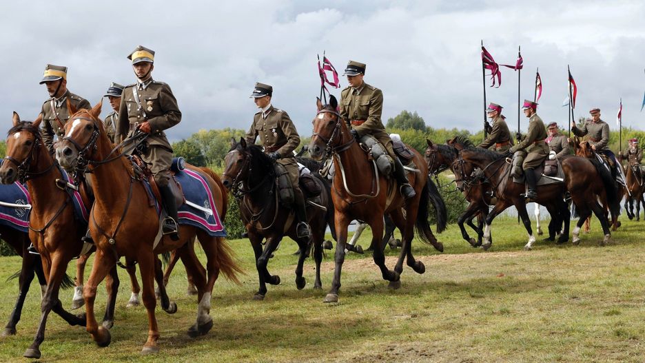 Kawaleryjska rewia nad Wisłą w Grudziądzu