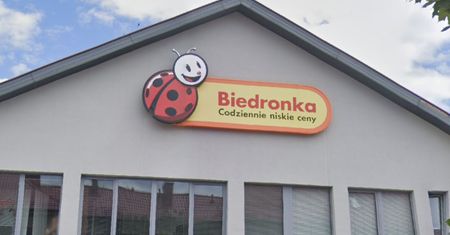 Biedronka oszalała. Limit dzienny? Cztery butelki