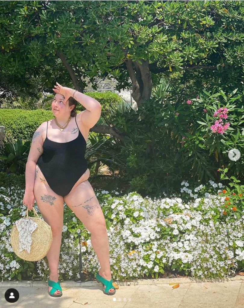 Lena Dunham pozuje w bikini