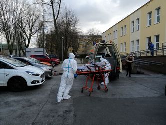 NFZ żąda milionów od szpitala, w którym leżał "pacjent zero"