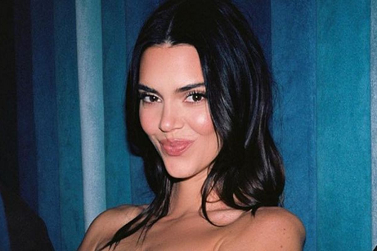 "Obwisłe piersi" za fortunę. Fanom Kendall Jenner opadły szczęki!