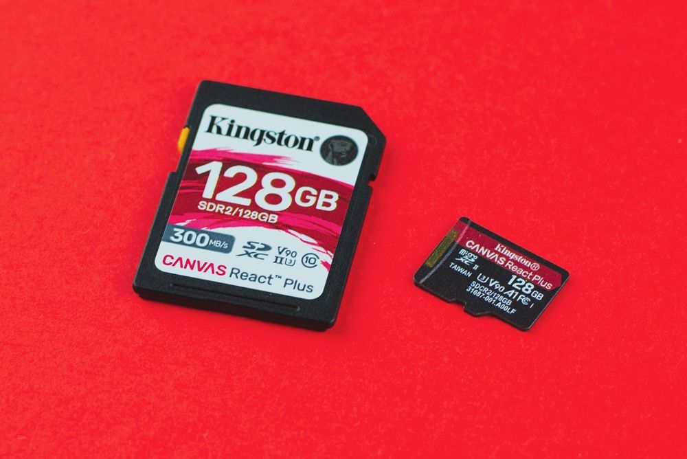 Kingston Canvas React Plus SDXC microSDXC rozmiary