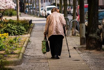 Wyższa emerytura przyjdzie wcześniej. Zmiany dla miliona seniorów