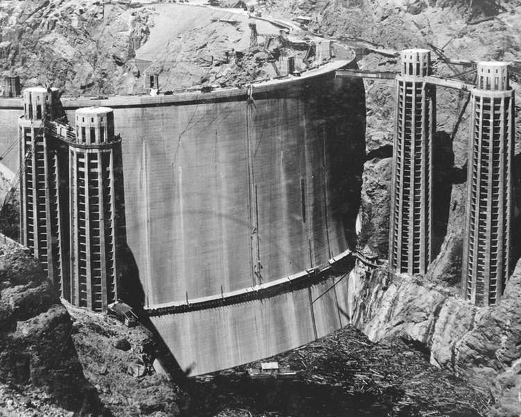 Niezwykłe konstrukcje [cz. 15]. Zapora Hoovera - betonowy gigant 30