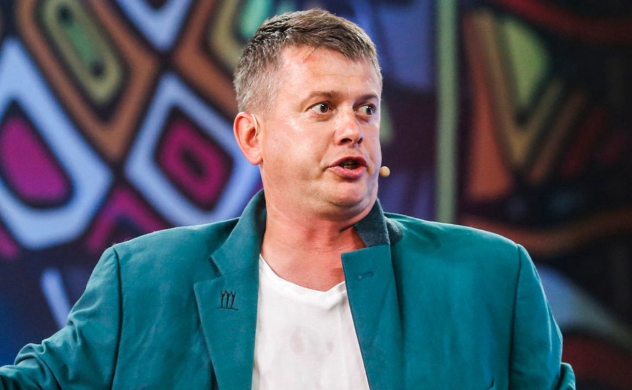 Michał Gawliński jest gwiazdą kabaretu Neo-Nówka