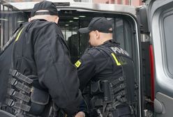 Kłodzko. "Bardzo poważne obrażenia jamy brzusznej". Zmiana zarzutów dla rodziców zmarłej 3-latki