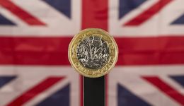 Bank Anglii utrzymał stopy procentowe bez zmian. Co z funtem?