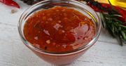 Teściowa od lat robi na zimę sos słodko-kwaśny. Sklepowe się nie umywają