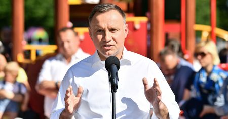 Wybory 2020. Policja wydała komunikat ws. wiecu Andrzeja Dudy. "Prowadzone są czynności wyjaśniające"