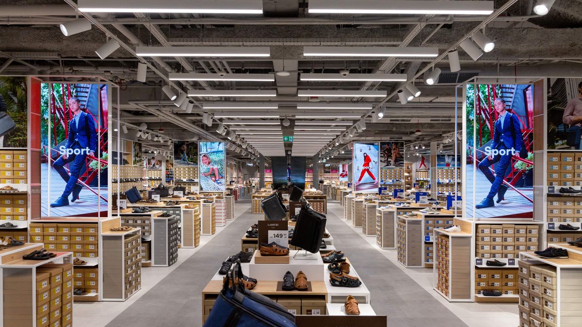 W czwartek kurs CCC mocno rośnie drugi dzień z rzędu.  