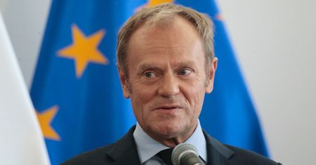 Zobaczyła nagranie z Tuskiem i teściową. Oto jak zareagowała