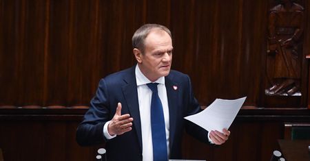 Duże zmiany w szkołach. Tusk potwierdził szczegóły