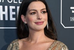 Kiedyś te kozaki robiły furorę, dziś znów są modne. Anne Hathaway też je nosi