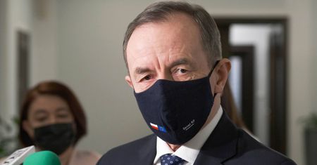 NFZ ogranicza zabiegi. Tomasz Grodzki powiedział, co sądzi o decyzji
