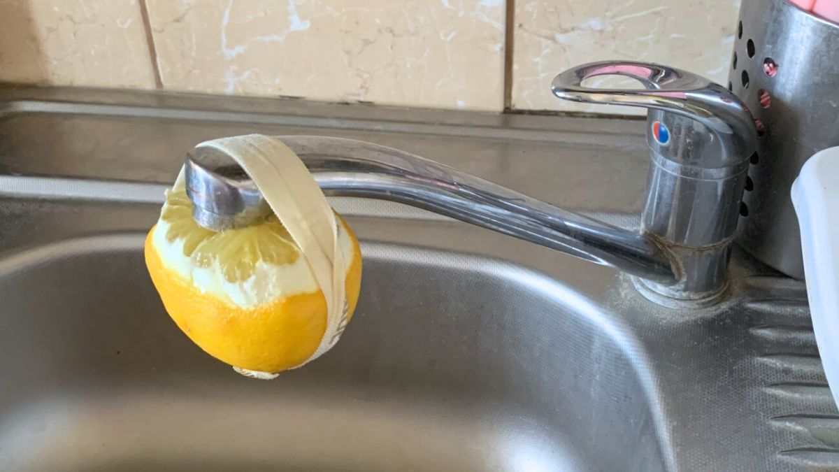 Jak zwalczyć kamień w kranie?