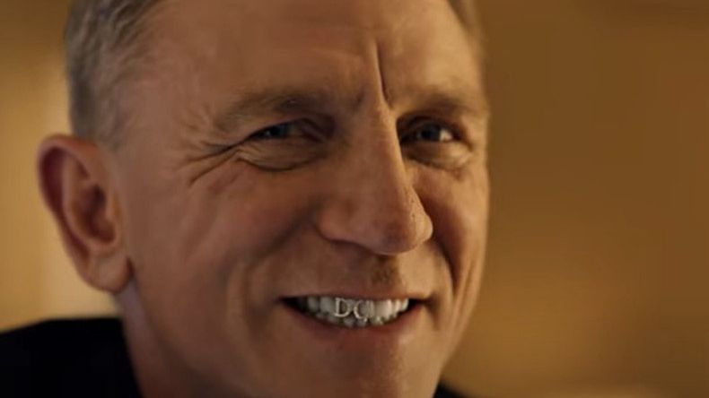 Nagranie z Danielem Craigiem podbija sieć.