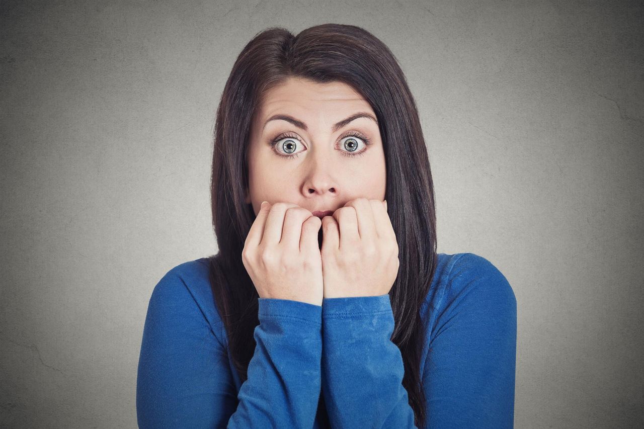 Fobia społeczna - objawy, skutki i leczenie