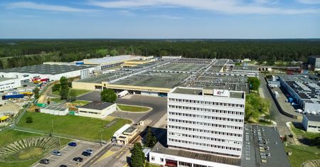 75 osób miało iść na bruk. Uratował ich Kaufland, wprowadzając kanapki
