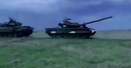 Tym razem przynajmniej to nie traktor. Odholowali rosyjski czołg