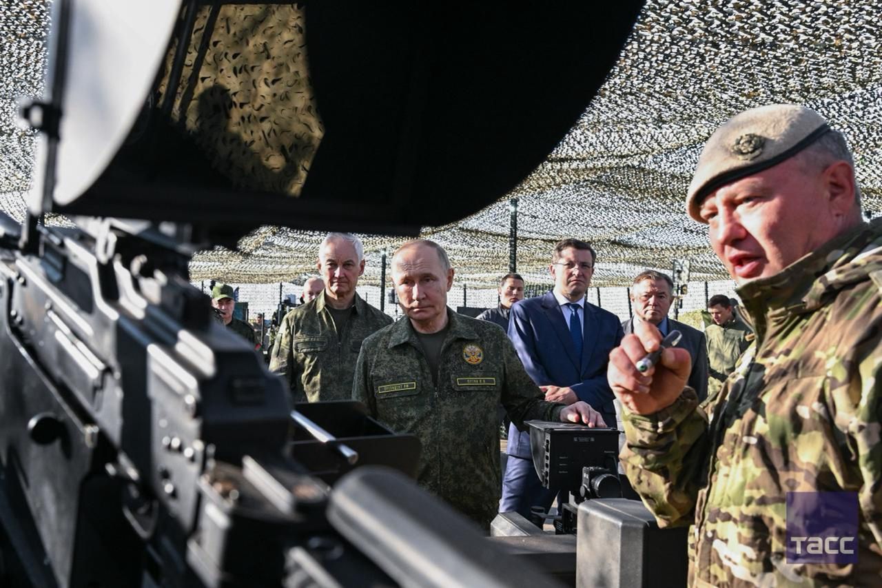 Władimir Putin na manewrach Zapad-2025