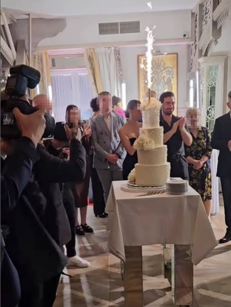 Tort na ślubie "Kurzopków"