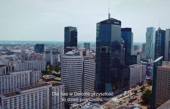 Freundschaft wygrywa przetarg reklamowy Deloitte