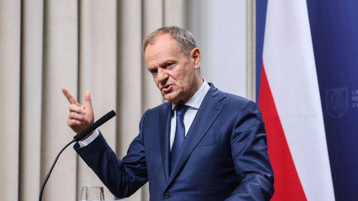 Politycy PiS uderzyli w rząd Donalda Tuska. Chodzi o wakacje kredytowe