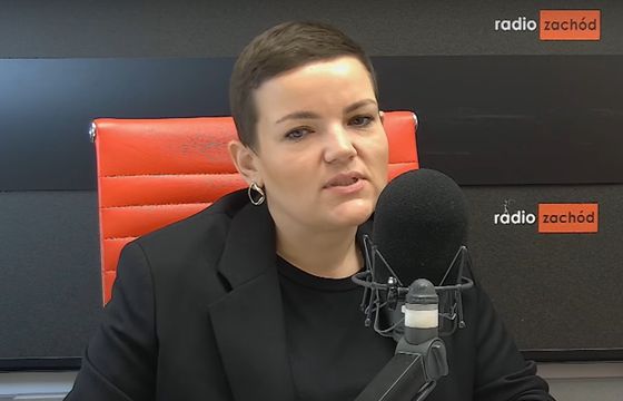 Dziennikarz "Wyborczej" pytał ministrę o KPO, a sam dostał stypendium. "Nie uważam, by zachodził tu konflikt interesów"