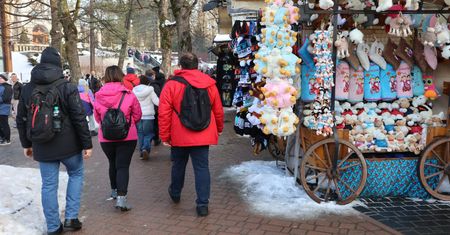 Hit straganów w Zakopanem. Ceny nowej zabawki rzucają na kolana