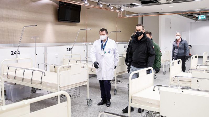 Mimo zapewnień rządu, szpital na Stadionie Narodowym budzi ogromne kontrowersje