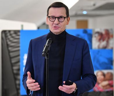 Mateusz Morawiecki przyjął trzecią dawkę szczepionki. "Zaszczepienie to najlepszy prezent"