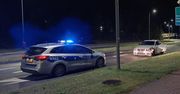 Szczecinek: Nocny pościg ulicami. Uciekał przed patrolem, uderzył w policyjny radiowóz