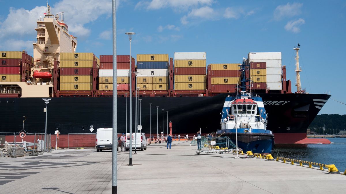 Reporter archiwum 2024 06
18.06.2024 Gdynia Port 365 metroey kontenerowiec MSC Audrey
Fot. Wojciech Strozyk/REPORTER *** Local Caption ***
Wojciech Strozyk/REPORTER