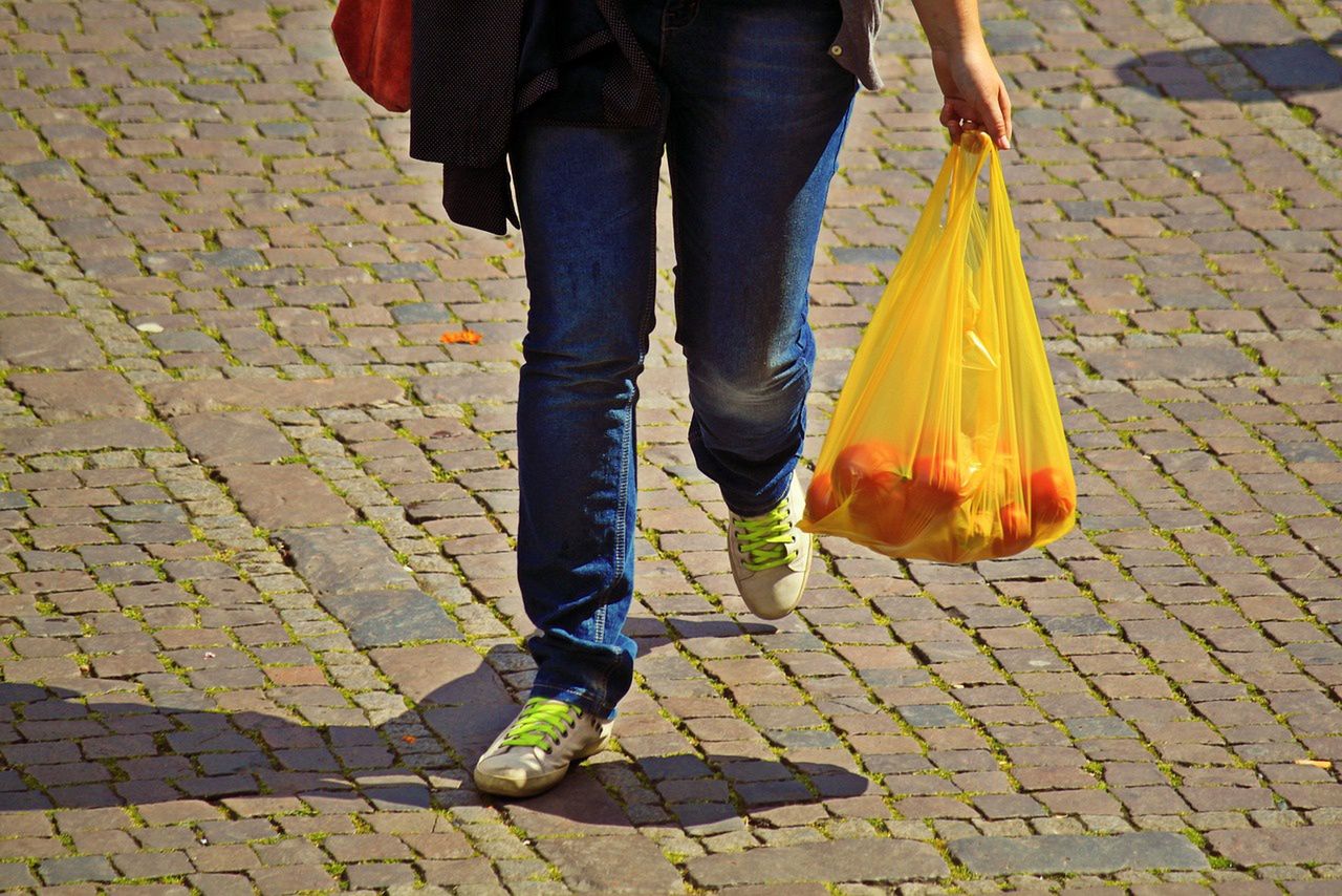 Zakupy z miesiąca na miesiąc są coraz tańsze