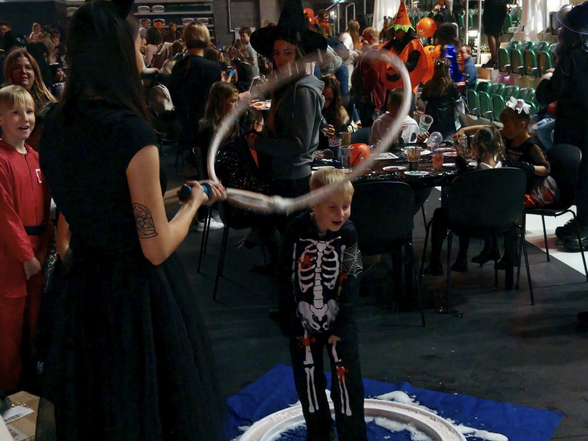 Przewijaj w dół, aby przejść do następnych zdjęć!