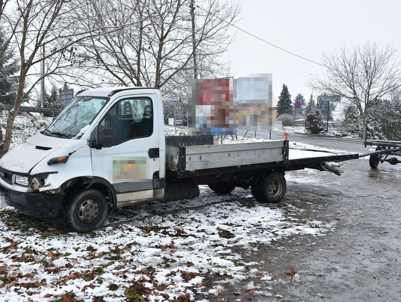 Kurów: Po pijaku ukradł busa, żeby wrócić nim z imprezy. Wpadł, gdy nad ranem chciał odstawić auto