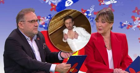 Burza po odcinku "Kwiatków polskich". Skecz o Rejtanie rozwścieczył prawicę. TVP reaguje