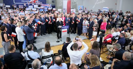 Jest potwierdzenie. PiS otrzymało część dotacji