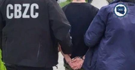 CBZC rozbiło siatkę fałszywych sklepów. 21 osób z zarzutami